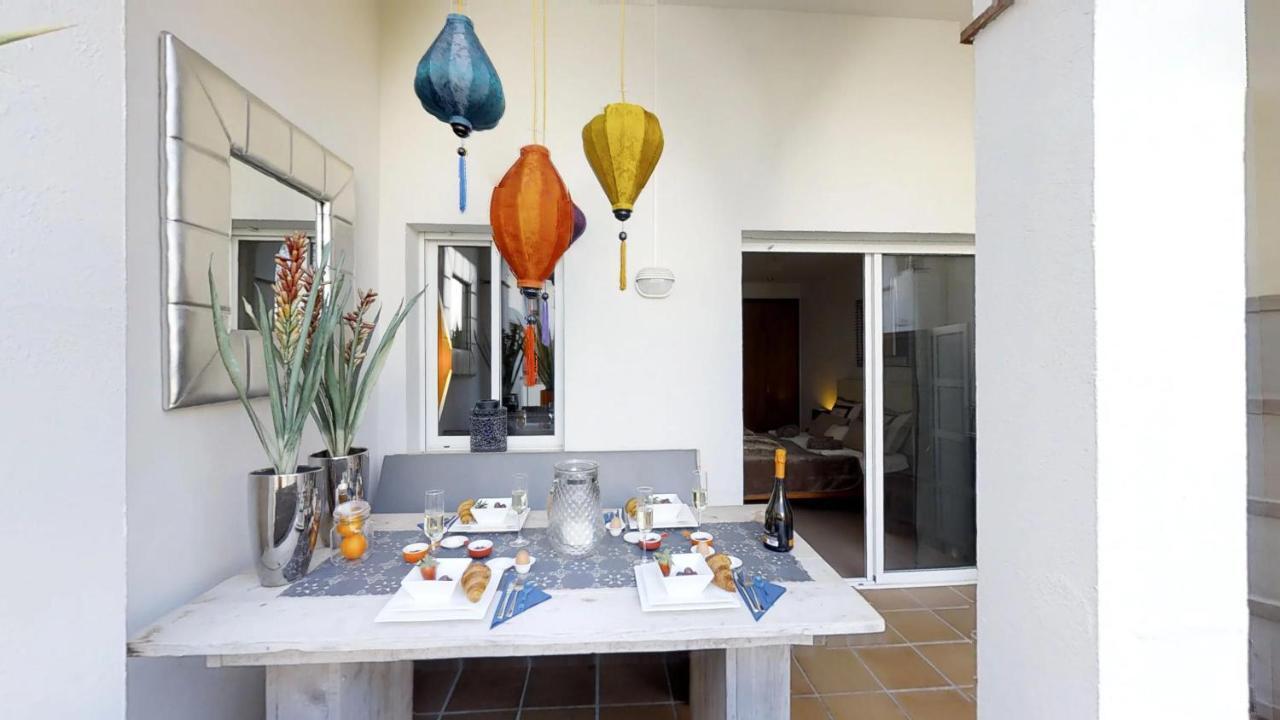 Pure Buddha Apartment Sitges Buitenkant foto