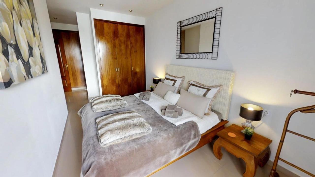 Pure Buddha Apartment Sitges Buitenkant foto